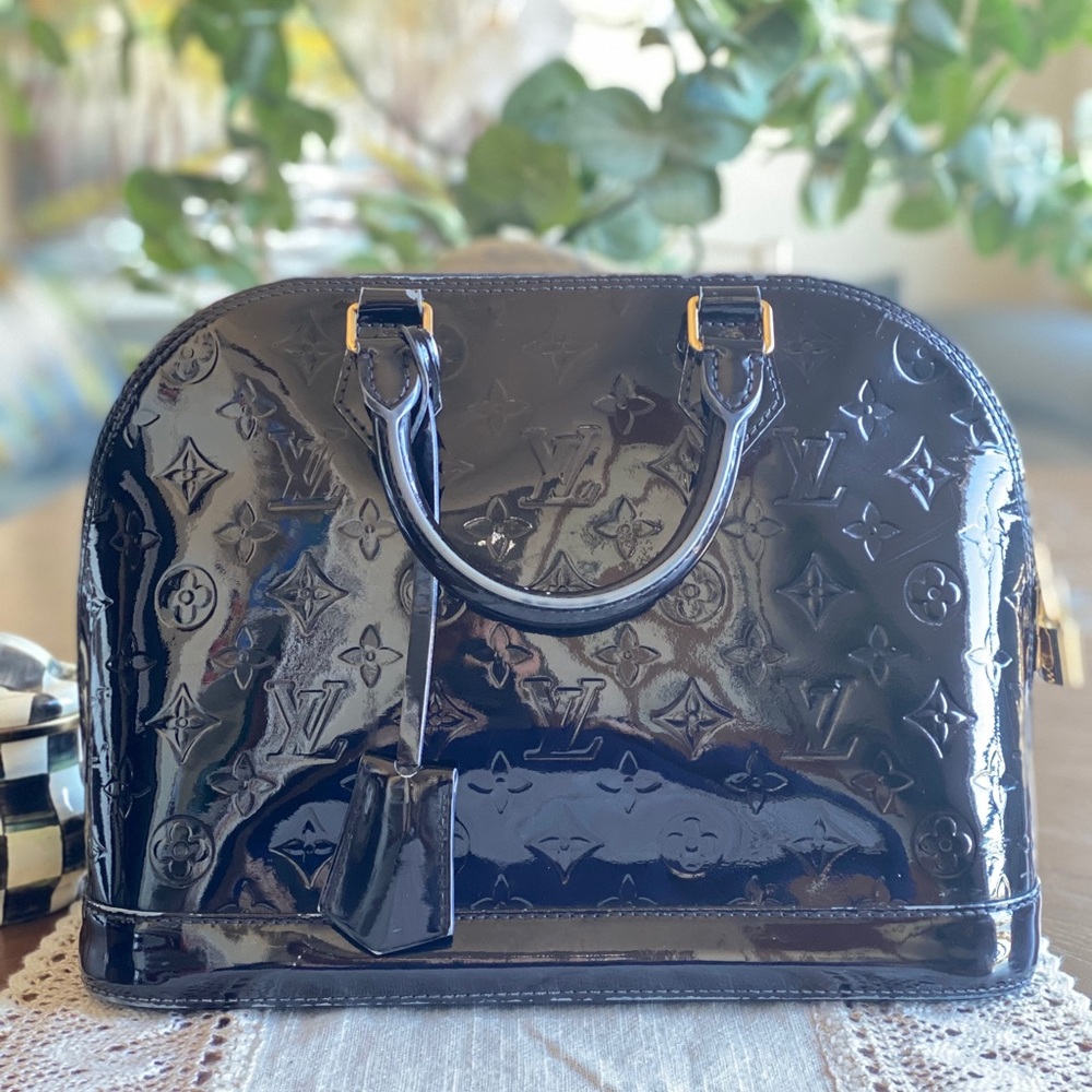 Louis Vuitton M91443 Alma PM Navy Blue Vernis Bag - Picture 2 of 16